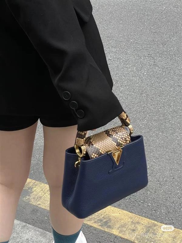 2026120164340119 800